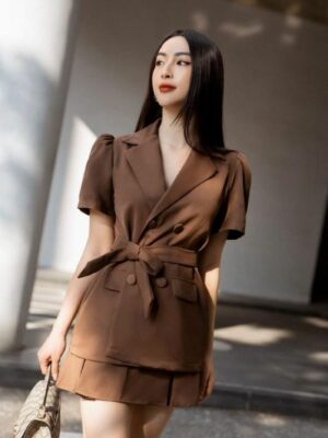 ชุดผู้หญิงน้ำตาล